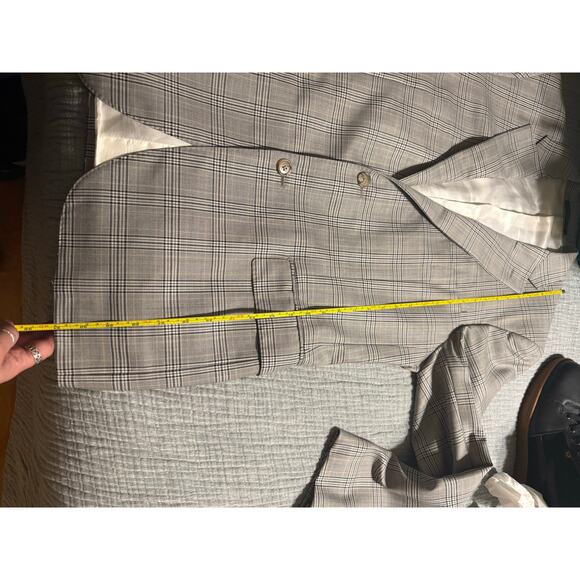 Corneliani Men's Extra Fine Virgin Wool Plaid Striped Grey Jacket Size 42L US - Picture 12 of 14